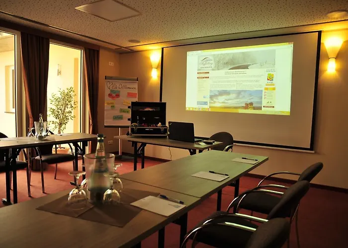 乌坎百伦瑟夫酒店 酒店