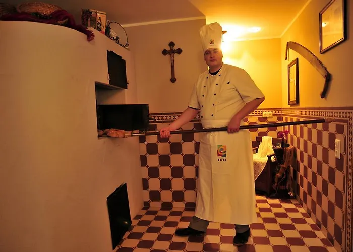 乌坎百伦瑟夫酒店 酒店 3*