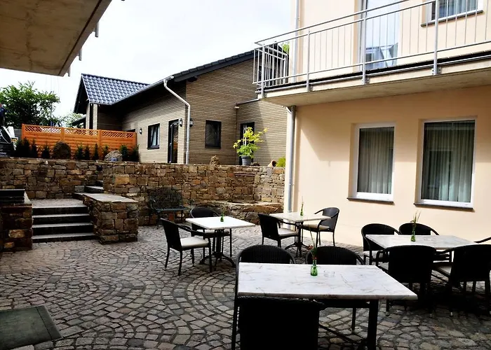 乌坎百伦瑟夫酒店 酒店 3*