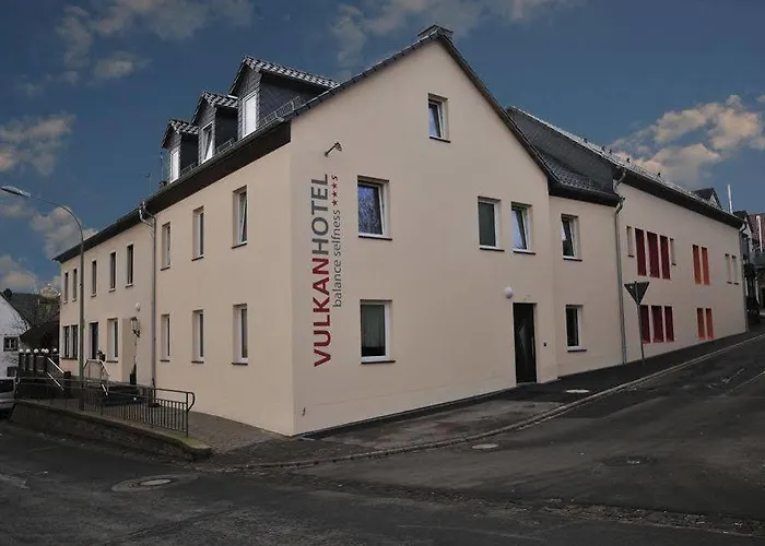 乌坎百伦瑟夫酒店 施泰弗尔恩